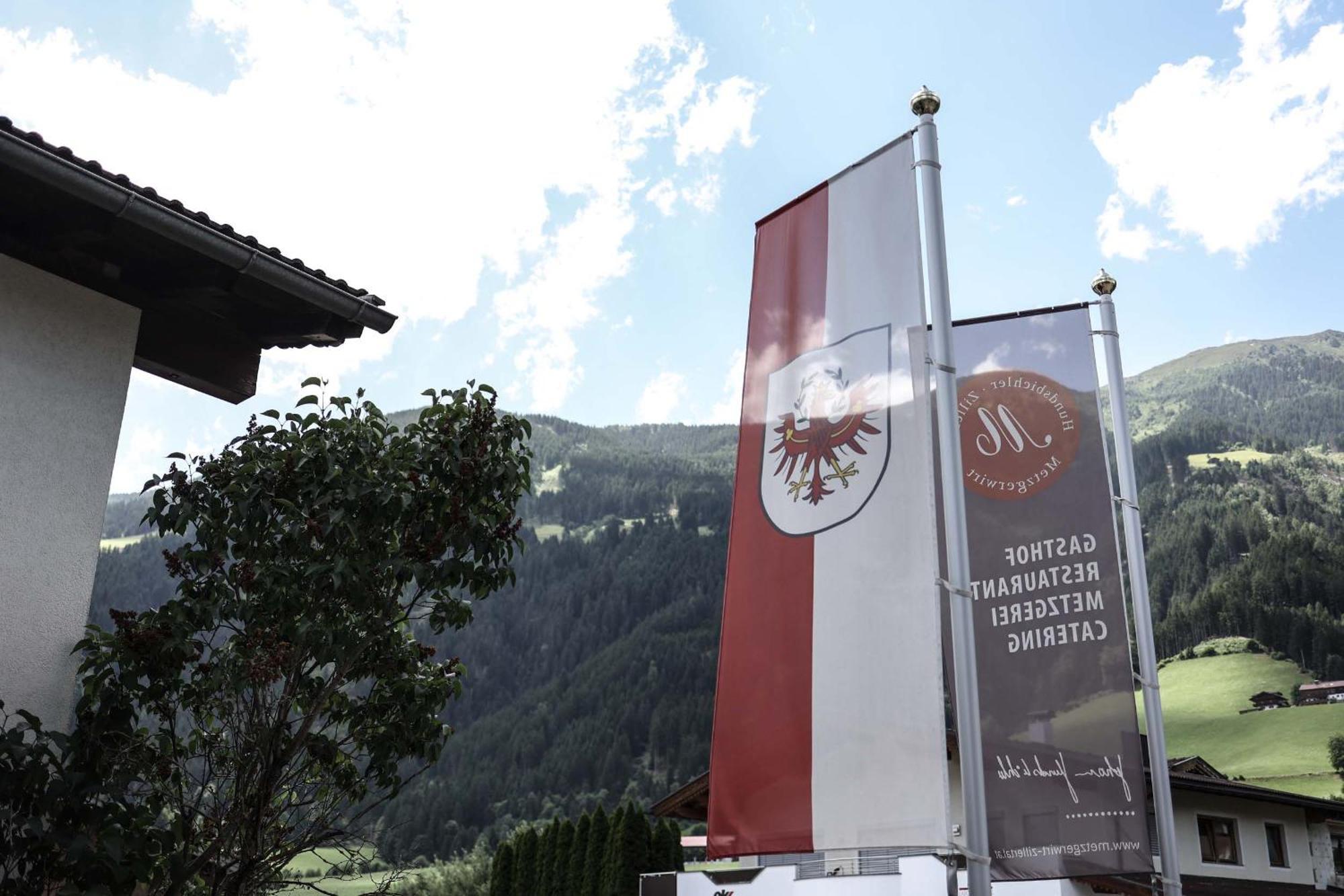Hotel Metzgerwirt Hippach Esterno foto