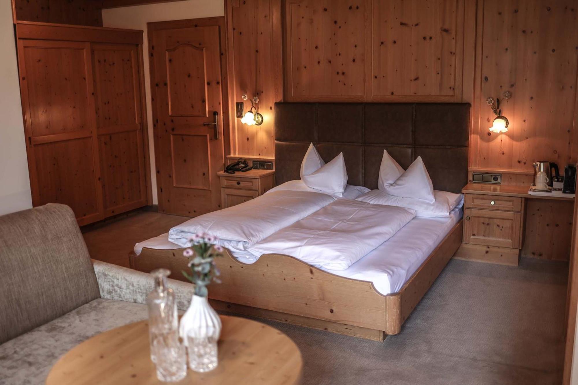 Hotel Metzgerwirt Hippach Esterno foto